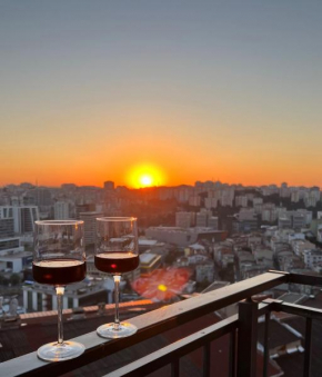 Apartment with Great City View 2